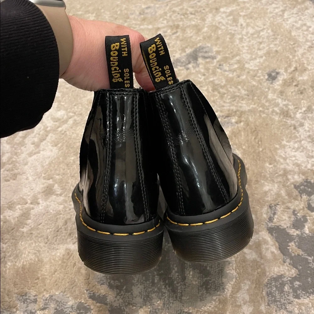 Dr Martens Bianca Smooth Black Leather
Chelsea Ankle Boots Women Size 7 - Picture 5 of 14